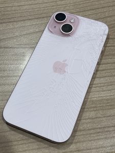Apple iPhone 15 ブルー 本体　液晶割れ　背面ガラス割れ fc0ecb39d0d2a00103d9ab1eb11b60